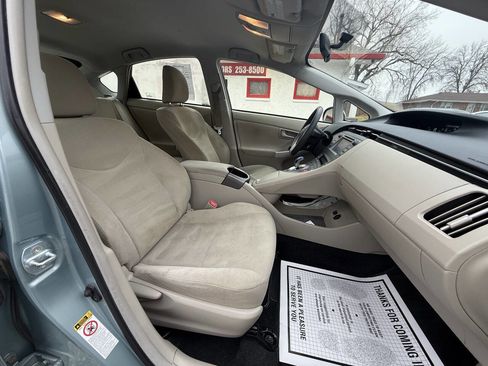 Used 2012 Toyota Prius Two image 15