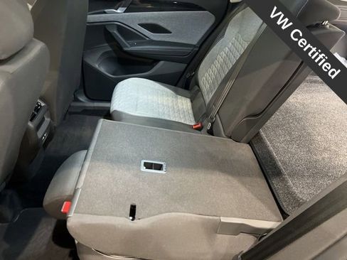 Certified 2025 Volkswagen Tiguan S w/ 18" Wheel Package AWD/4WD image 17