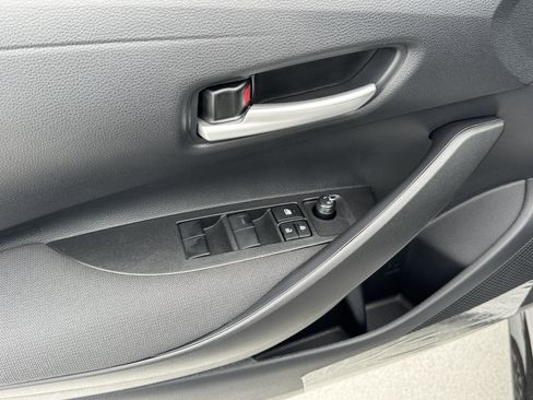 New 2026 Toyota Corolla SE FWD image 18