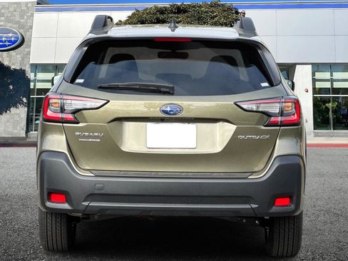 New 2025 Subaru Outback Premium image 5