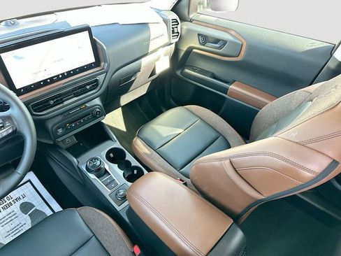 Used 2025 Ford Bronco Sport Heritage AWD/4WD image 23