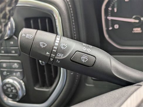 Used 2023 GMC Sierra 2500 Denali w/ Denali Black Diamond Edition image 30