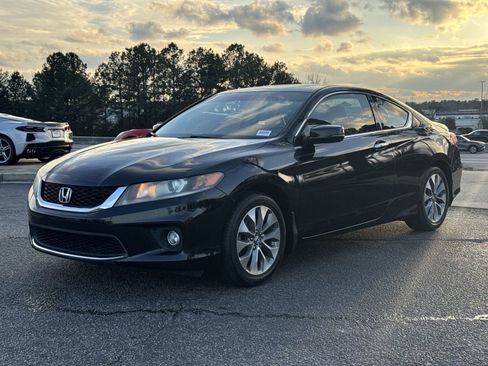 Used 2014 Honda Accord EX image 5