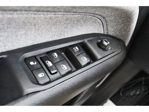 Used 2024 Jeep Compass Latitude AWD/4WD image 19
