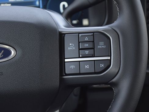 New 2026 Ford F250 Lariat w/ Lariat Premium Package image 10