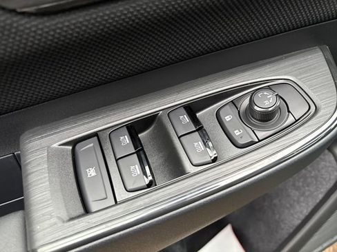 New 2026 Subaru Outback Limited image 8