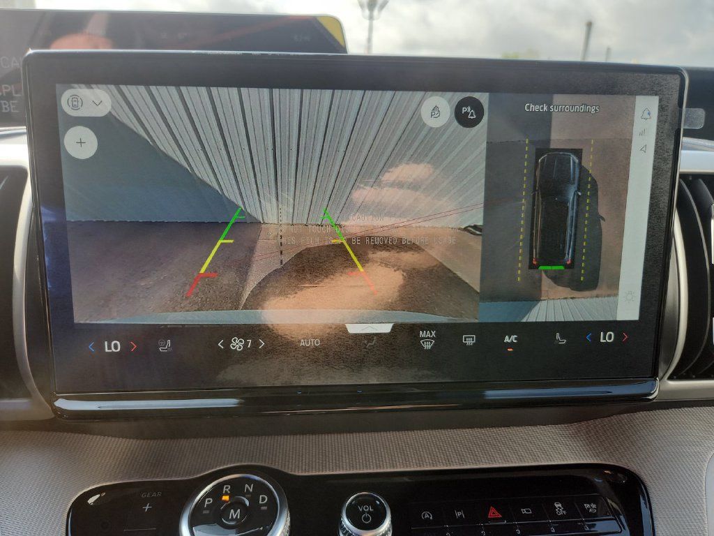 New 2027 Ford Expedition Active RWD image 21