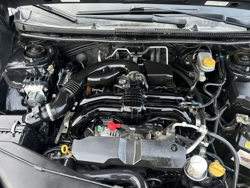 Used 2016 Subaru Crosstrek 2.0i Limited w/ 17" Wheel Sport Package image 31