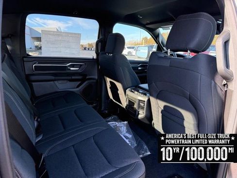New 2026 RAM 1500 4x4 Crew Cab image 7