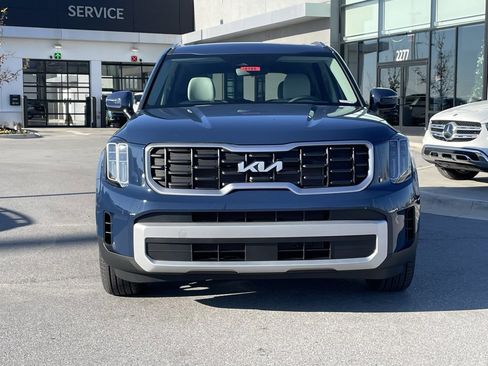 New 2025 Kia Telluride S image 2