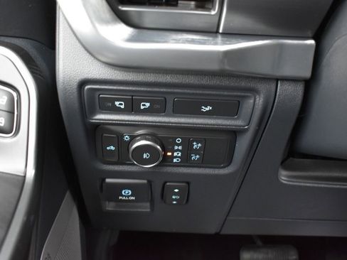 Used 2022 Ford F150 Lariat w/ Equipment Group 502A High image 28