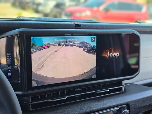 New 2026 Jeep Wrangler Unlimited Sport AWD/4WD image 13