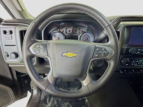 Used 2018 Chevrolet Silverado 1500 LT w/ All Star Edition RWD image 12