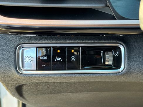 New 2026 Buick Envision Sport Touring image 29