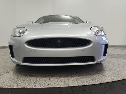Used 2010 Jaguar XKR R RWD image 10