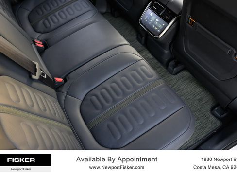 Used 2023 Rivian R1T Adventure image 30