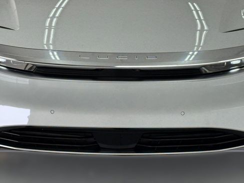 Used 2025 Lucid Air Touring AWD/4WD image 19