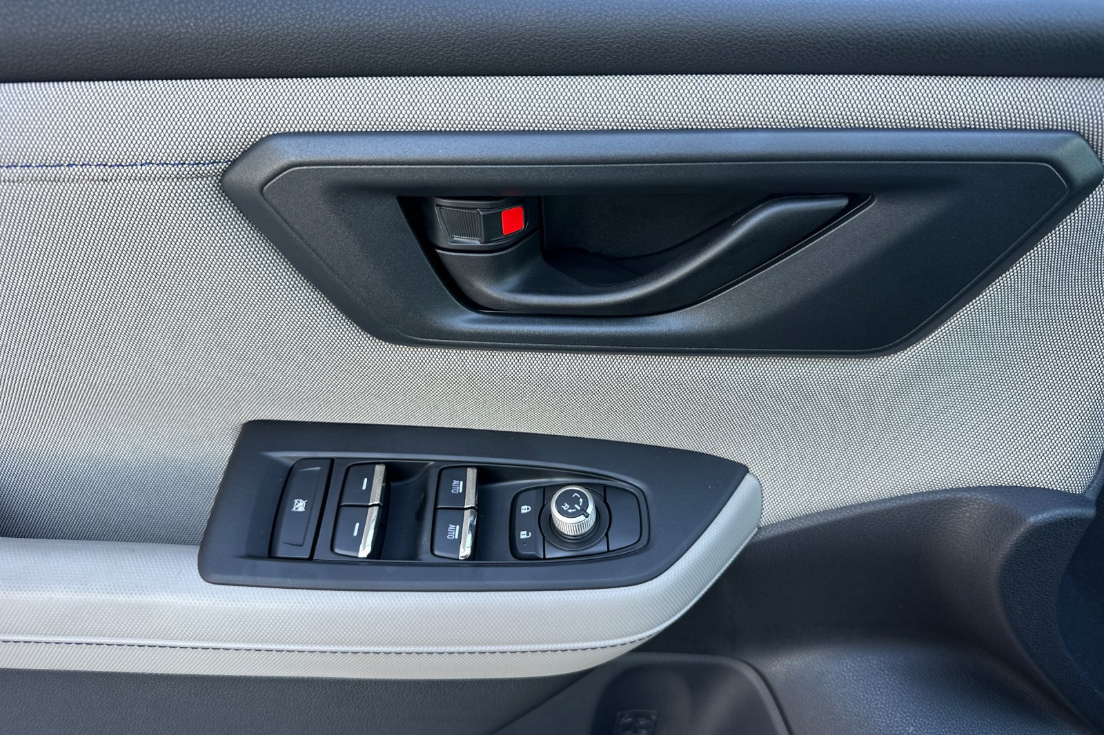 New 2026 Subaru Forester Premium AWD/4WD image 11