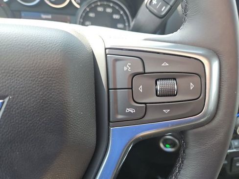 Used 2022 Chevrolet Silverado 3500 LTZ w/ LTZ Convenience Package image 23