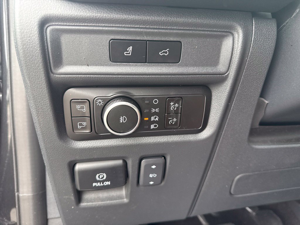 Used 2023 Ford Expedition Max Platinum AWD/4WD image 34