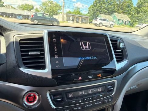 Used 2018 Honda Pilot EX-L image 11