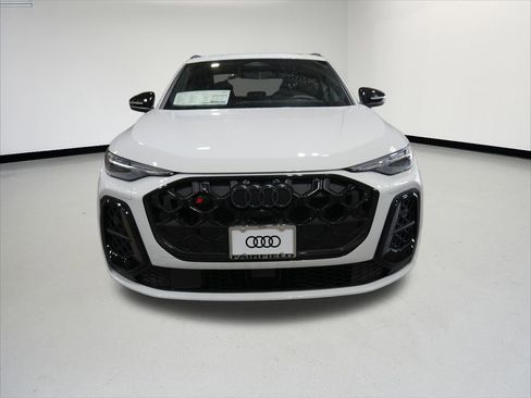 New 2026 Audi SQ5 Premium Plus image 8
