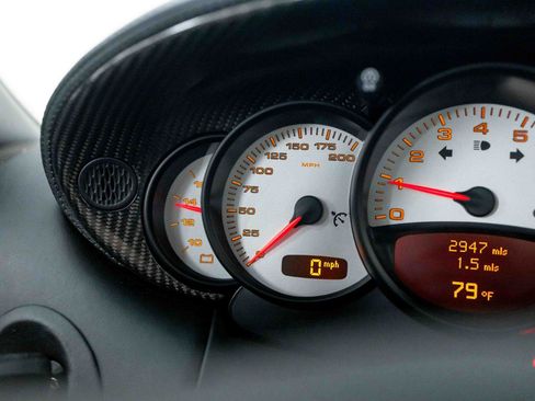 Used 2002 Porsche 911 GT2 RWD image 76