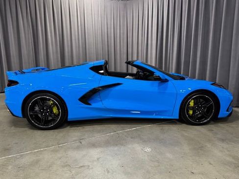 Used 2020 Chevrolet Corvette Stingray Premium Cpe w/ 3LT Preferred Equipment Group RWD image 5