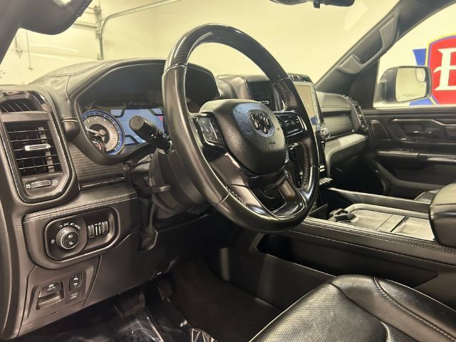 Used 2022 RAM 1500 Limited AWD/4WD image 38
