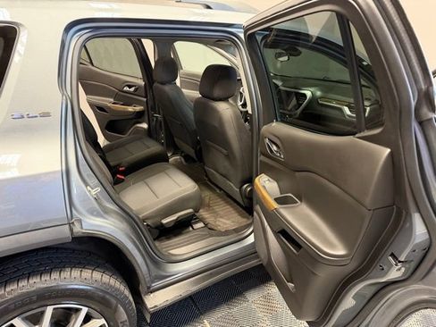 Used 2021 GMC Acadia SLE w/ Driver Convenience Package image 21