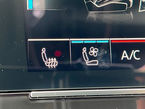 New 2026 Audi A8 L 3.0T AWD/4WD image 24
