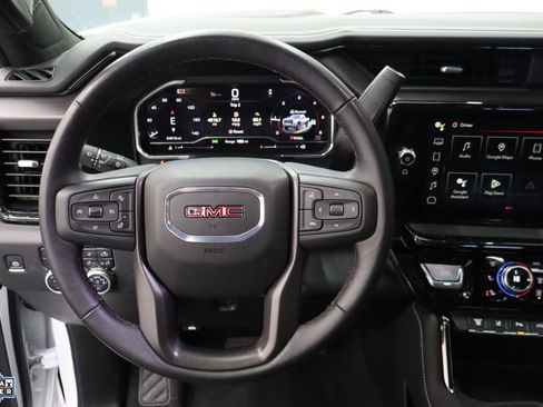 Used 2024 GMC Sierra 2500 AT4X image 19