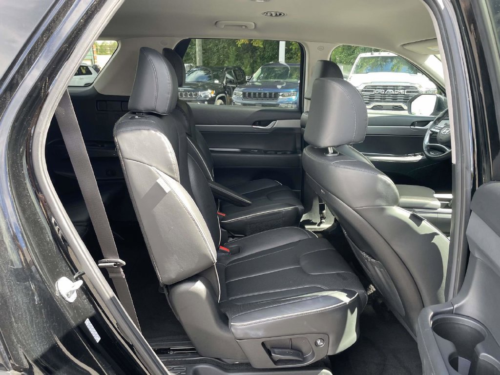 Used 2025 Hyundai Palisade SEL AWD/4WD image 18