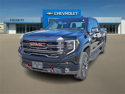 Used 2022 GMC Sierra 1500 AT4 w/ Technology Package