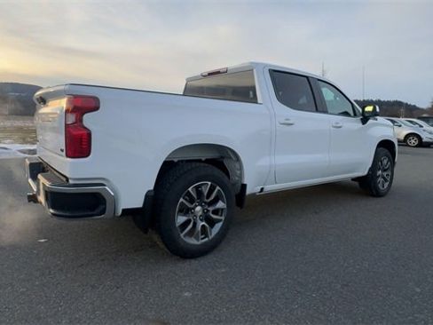 New 2026 Chevrolet Silverado 1500 LT w/ Z71 Off-Road Package image 8