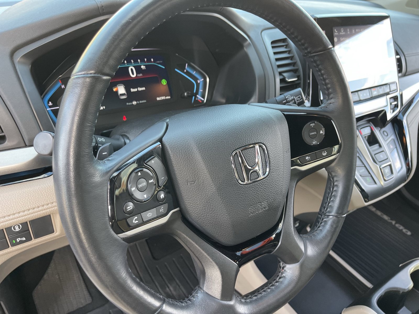 Used 2024 Honda Odyssey Touring image 26