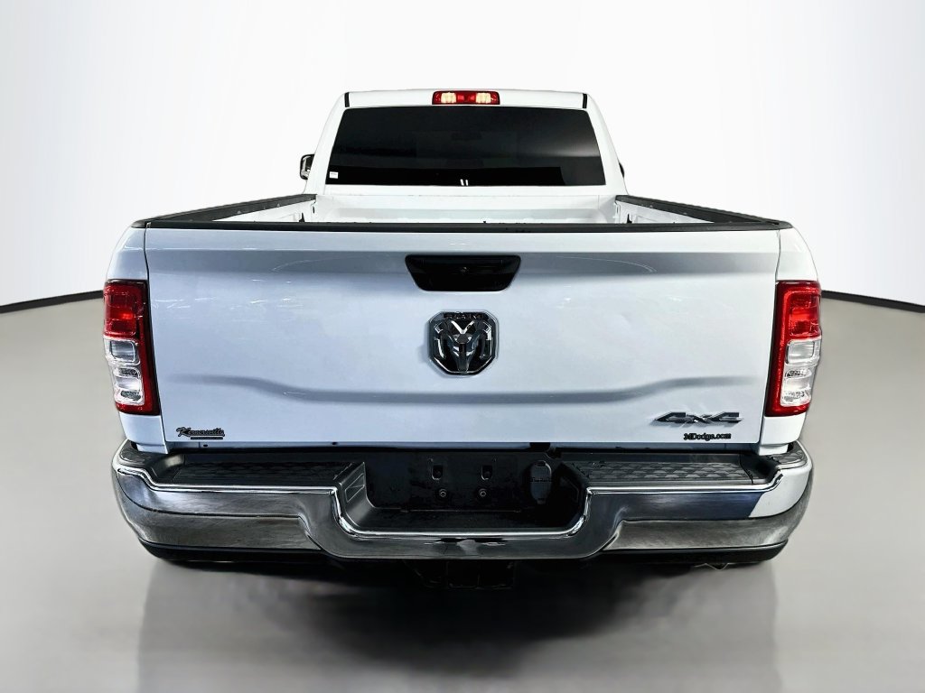 Used 2021 RAM 3500 Tradesman w/ Chrome Appearance Group AWD/4WD image 6