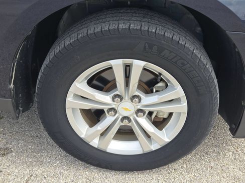 Used 2015 Chevrolet Equinox LS FWD image 28