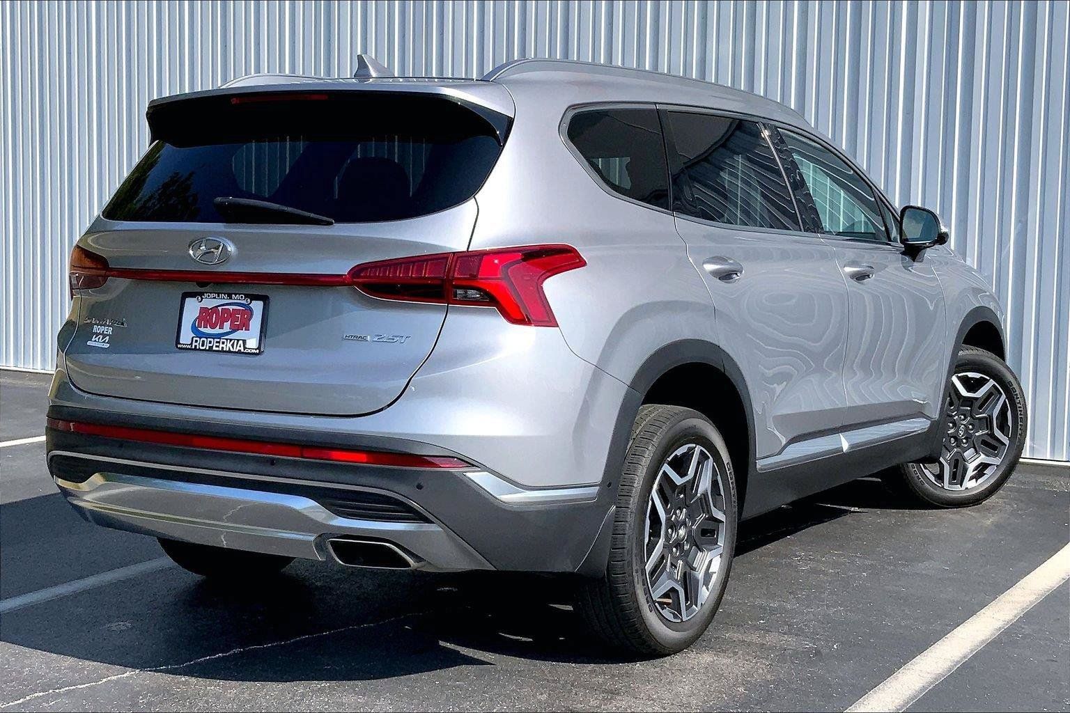 Used 2023 Hyundai Santa Fe Limited w/ Cargo Package AWD/4WD image 10