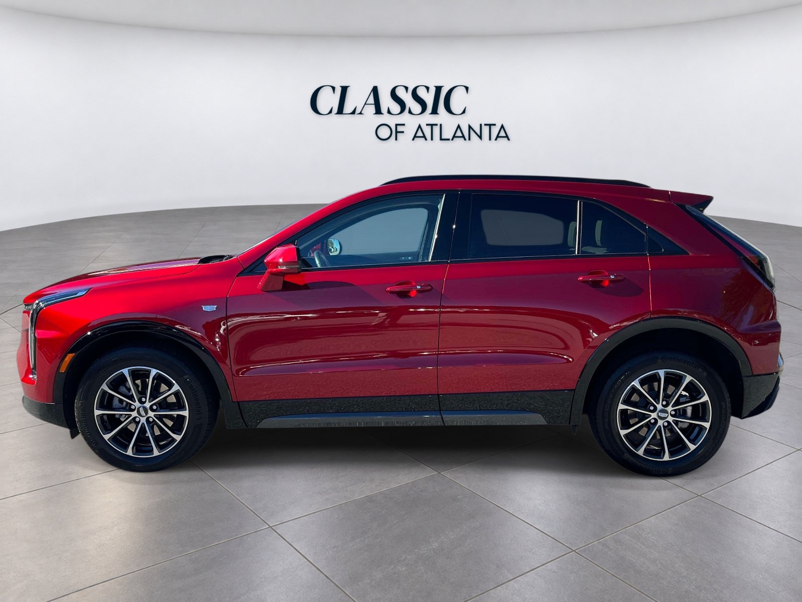 Used 2024 Cadillac XT4 Sport FWD image 2