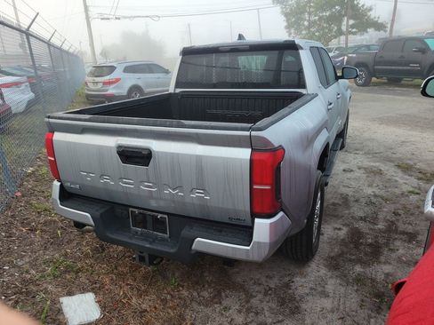 Used 2024 Toyota Tacoma SR5 image 4