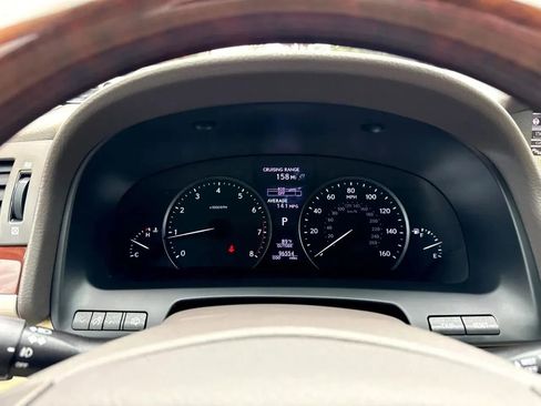 Used 2017 Lexus LS 460 w/ Comfort Package image 14