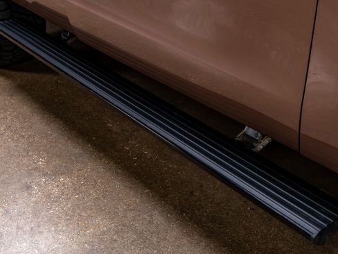 Used 2025 Lincoln Navigator Black Label AWD/4WD image 13