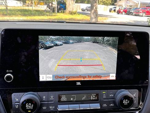 Used 2024 Toyota Grand Highlander Limited image 13