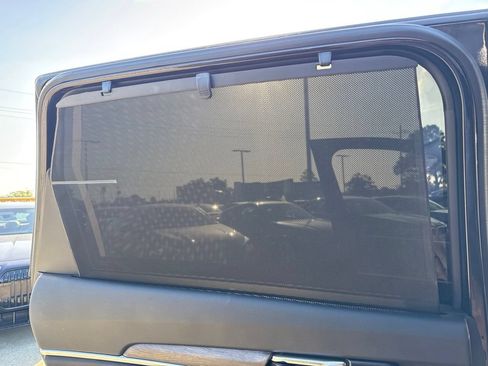 Used 2022 Kia Telluride SX FWD image 25