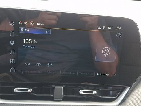 Used 2026 Chevrolet Equinox LT w/ Safety and Technology Package AWD/4WD image 9