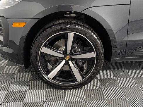 New 2026 Porsche Macan AWD/4WD image 11