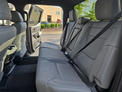 New 2026 Toyota Tundra Limited AWD/4WD image 12