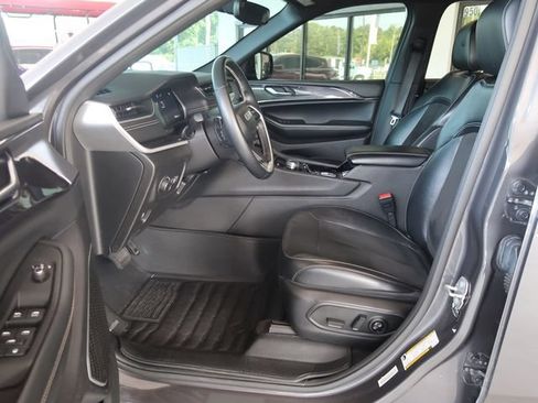 Used 2021 Jeep Grand Cherokee L Laredo AWD/4WD image 15