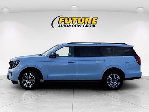 Used 2025 Ford Expedition Max Active AWD/4WD image 8